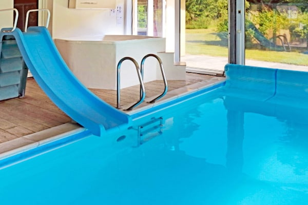 Foto van 4 sterren vakantie huis in Brande - Vakantiehuis in Brande - Pool