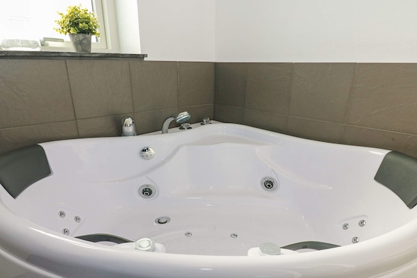 Foto van Luxe spa-retreat aan zee -- By Traum Ferienwohnungen - Spa