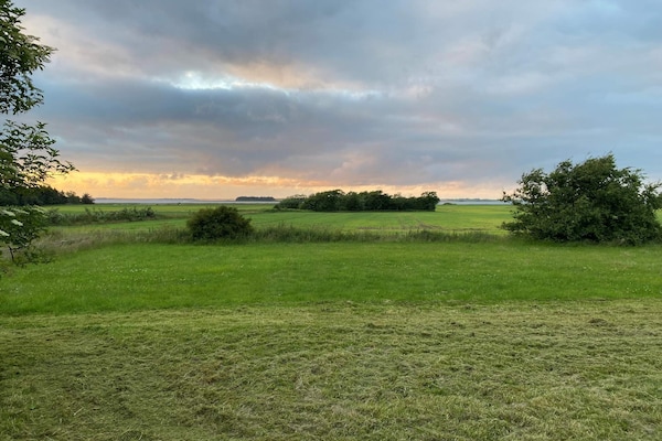 Foto van Lichtdoorstroomd toevluchtsoord in Boddum - Vakantiehuis in Hurup Thy - WaterView