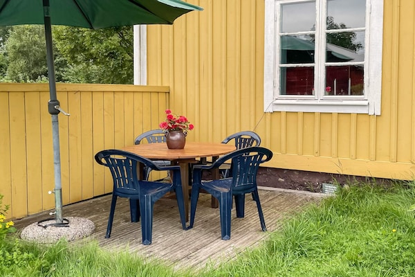 Foto van Charmant huisje aan het meer in Torsebo - Vakantiehuis in VIRSERUM - Outdoor