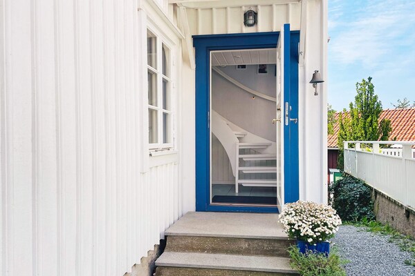 Foto van 4 sterren vakantie huis in KYRKESUND - Vakantiehuis in KYRKESUND - Outdoor