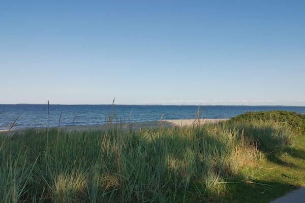 Foto van Luxe Retreat van Hasmark - Vakantiehuis in Otterup - WaterView