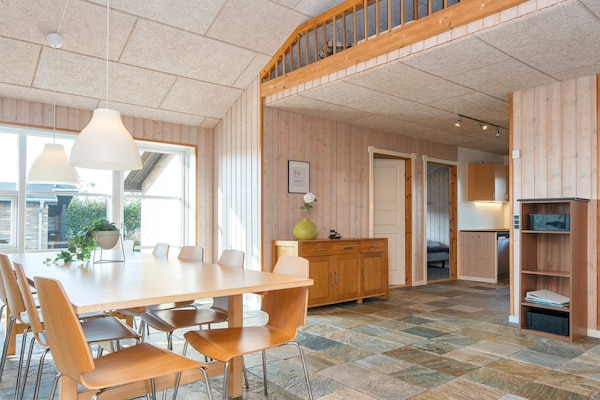 Foto van Luxe retraite bij fjord -- By Traum Ferienwohnungen - Indoor