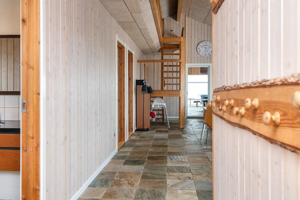 Foto van Luxe retraite bij fjord -- By Traum Ferienwohnungen - Indoor