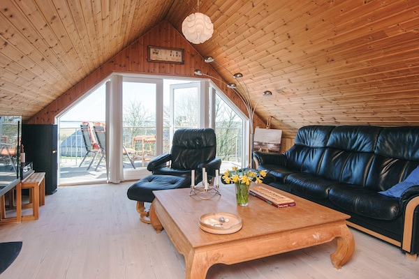 Foto van Panoramisch fjordverblijf met spabad - Vakantiehuis in Øster Assels - Indoor