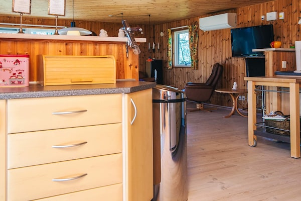Foto van Panoramisch fjordverblijf met spabad - Vakantiehuis in Øster Assels - Indoor