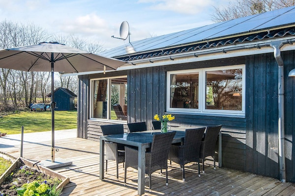 Foto van Panoramisch fjordverblijf met spabad - Vakantiehuis in Øster Assels - Outdoor