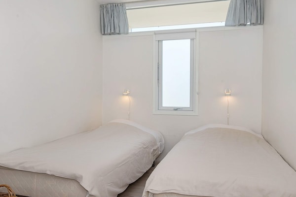 Foto van 4 persoons vakantie huis op een vakantie park in Glesborg - Indoor