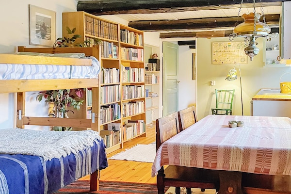 Foto van 4 Personen vakantie huis in HALLSTAVIK - Vakantiehuis in HALLSTAVIK - Indoor