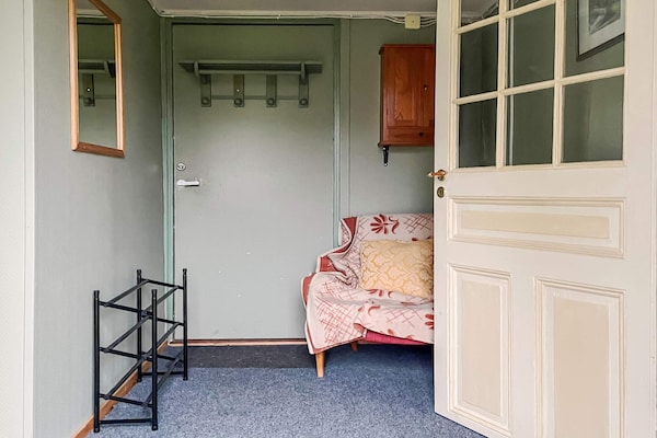 Foto van 4 Personen vakantie huis in HALLSTAVIK - Vakantiehuis in HALLSTAVIK - Indoor