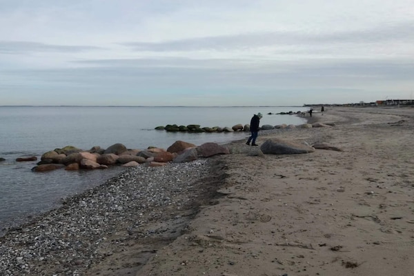 Foto van Privéparkeergelegenheid bij Vanggardsvej - Vakantiehuis in Otterup - WaterView