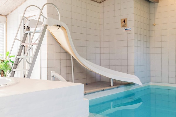 Foto van 4 sterren vakantie huis in Væggerløse - Vakantiehuis in Væggerløse - Pool