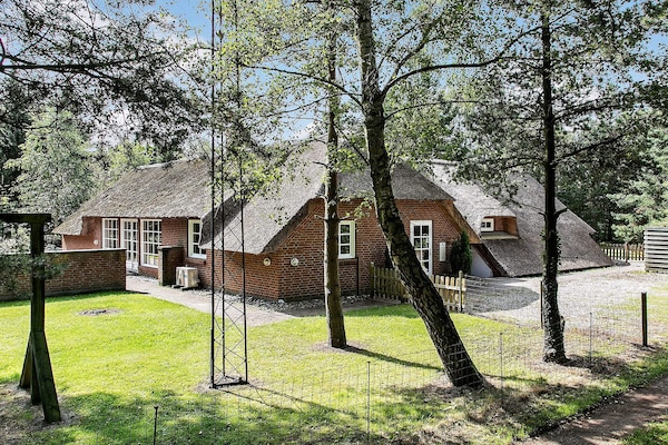 Foto van Luxe strandhuis Marielyst - Vakantiehuis in Væggerløse - Outdoor