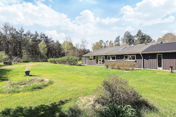 Foto van 6 Personen vakantie huis in Sæby - Vakantiehuis in Sæby - Outdoor
