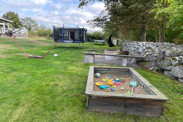 Foto van 4 sterren vakantie huis in Drottningskär - Vakantiehuis in Drottningskär - Outdoor