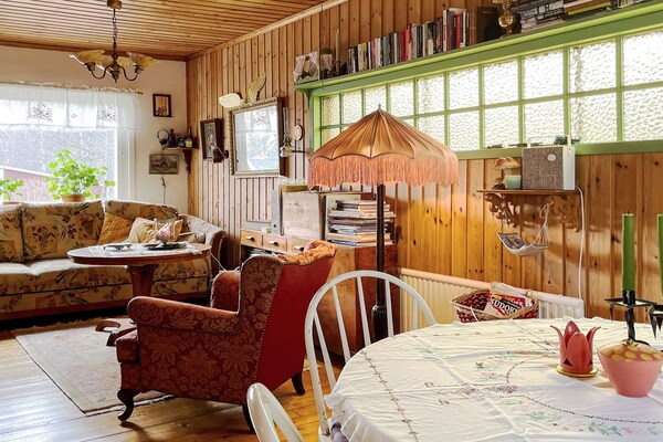 Foto van 5 Personen vakantie huis in HALLSTAVIK - Vakantiehuis in HALLSTAVIK - Indoor
