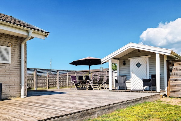 Foto van Gezinsvakantiehuis aan zee - Vakantiehuis in MELLBYSTRAND - Outdoor