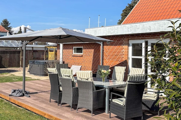 Foto van 4 sterren vakantie huis in Løgstør - Vakantiehuis in Væggerløse - Outdoor