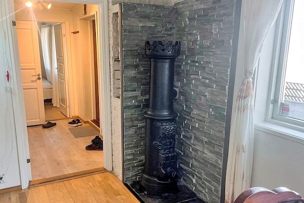 Foto van 4 Personen vakantie huis in Haugsvær - Vakantiehuis in Haugsvær - Indoor