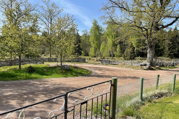 Foto van Afgelegen huis met tuin en meren - Vakantiehuis in Kristdala - Outdoor