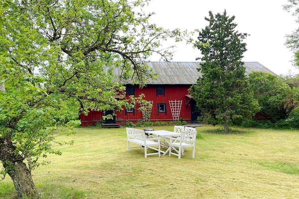 Foto van Verblijf in een schuur in het hart van Gotland - Vakantiehuis in Katthammarsvik - Outdoor