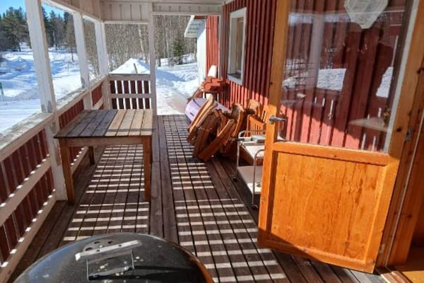 Foto van Huisje aan het meer van Gardsjon Lidsjoberg - Vakantiehuis in Lidsjöberg - Outdoor