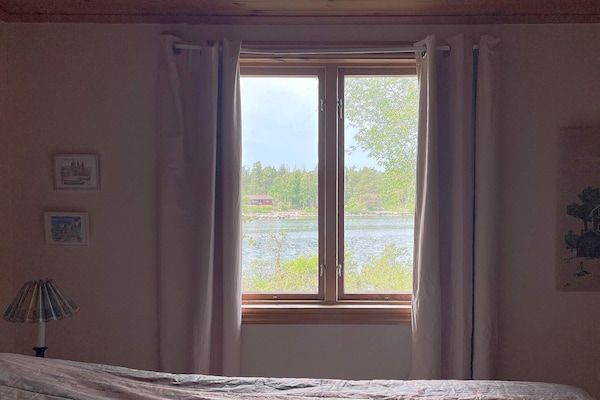 Foto van Cottage met uitzicht op zee en sauna - Vakantiehuis in VÄDDÖ - WaterView