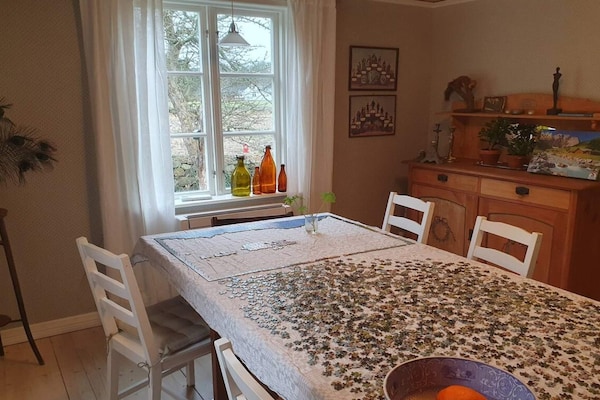 Foto van Huis met gastenverblijf en tuin - Vakantiehuis in Fågelmara - Indoor
