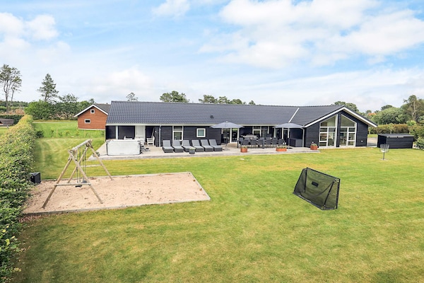 Foto van 5 sterren vakantie huis in Hadsund - Vakantiehuis in Hadsund - Outdoor
