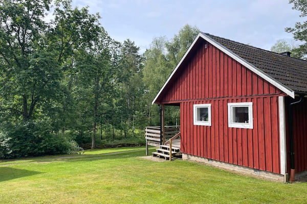 Foto van Rustig bosretraite met huisje - Vakantiehuis in ARKELSTORP - Outdoor