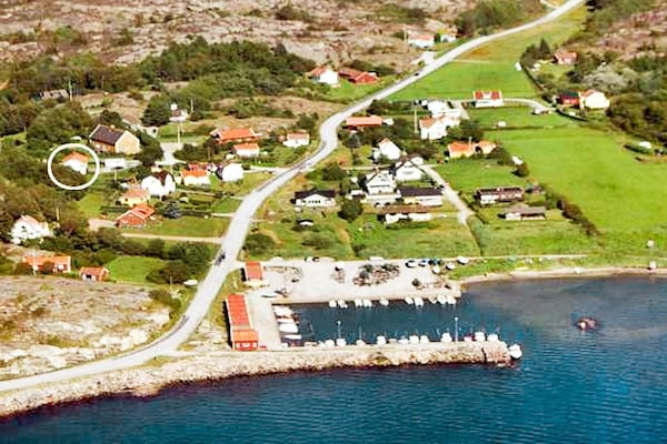 Foto van 4 persoons vakantie huis in HÄLLEVIKSSTRAND - Vakantiehuis in HÄLLEVIKSSTRAND - Outdoor