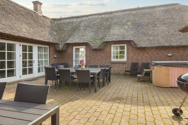 Foto van 4 sterren vakantie huis in Ulfborg - Vakantiehuis in Ulfborg - Outdoor