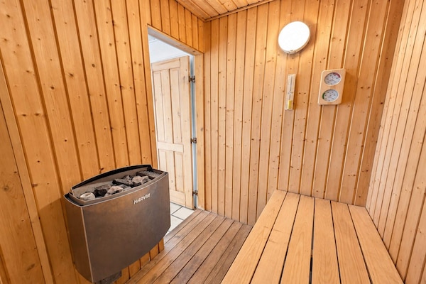 Foto van 12 Personen vakantie huis in Oksbøl - Vakantiehuis in Oksbøl - Sauna