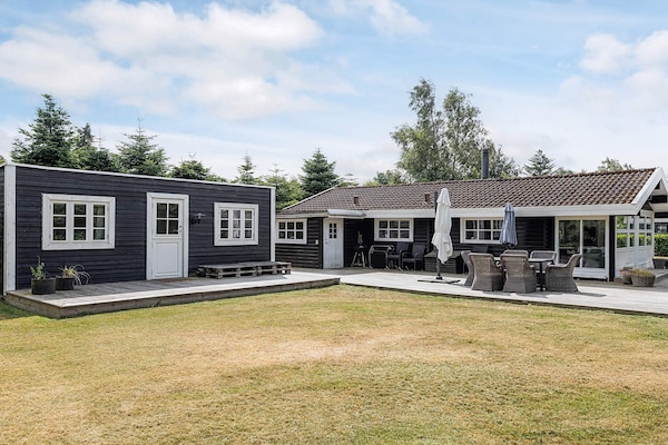 Foto van 4 sterren vakantie huis in Væggerløse - Vakantiehuis in Væggerløse - Outdoor