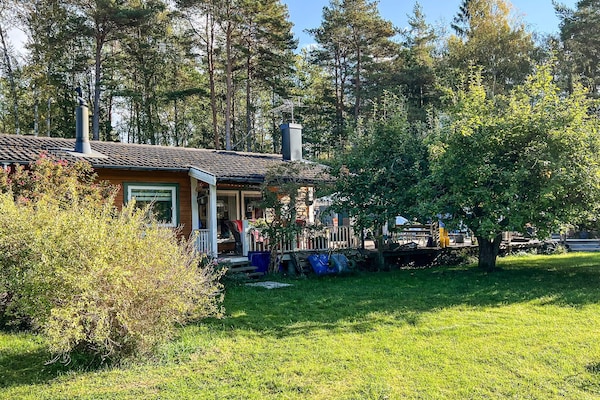Foto van 5 Personen vakantie huis in ADELSÖ - Vakantiehuis in ADELSÖ - Outdoor