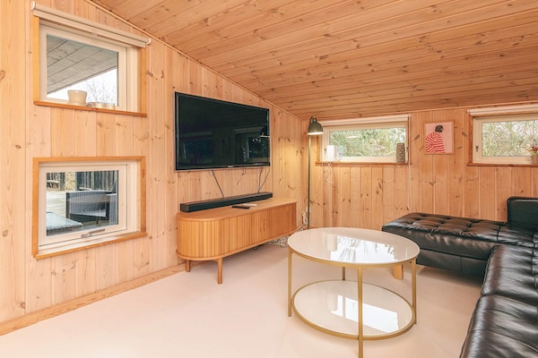 Foto van Kusthut met hottub - Vakantiehuis in Hals - Indoor