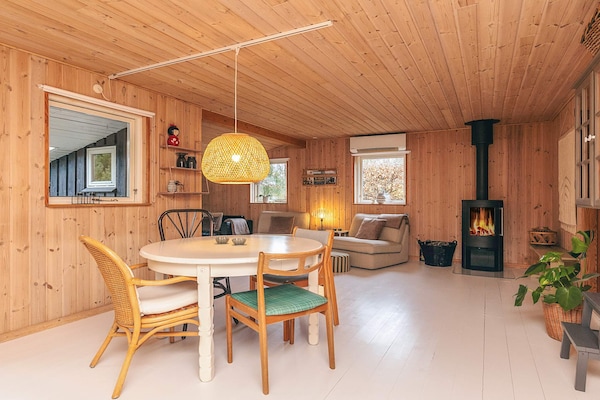Foto van Kusthut met hottub - Vakantiehuis in Hals - Indoor