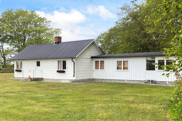 Foto van 6 Personen vakantie huis in LÖTTORP - Vakantiehuis in LÖTTORP - Outdoor