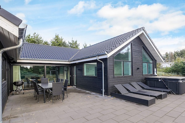 Foto van 5 sterren vakantie huis in Blokhus - Vakantiehuis in Blokhus - View