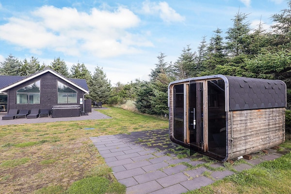 Foto van 5 sterren vakantie huis in Blokhus - Vakantiehuis in Blokhus - View