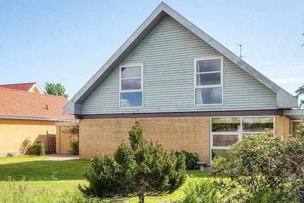 Foto van 6 Personen vakantie huis in Hadsund - Vakantiehuis in Hadsund - Outdoor