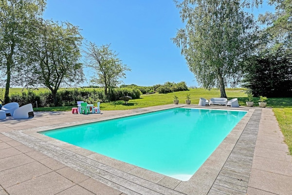 Foto van 4 sterren vakantie huis in Lundby - Vakantiehuis in Lundby - Pool