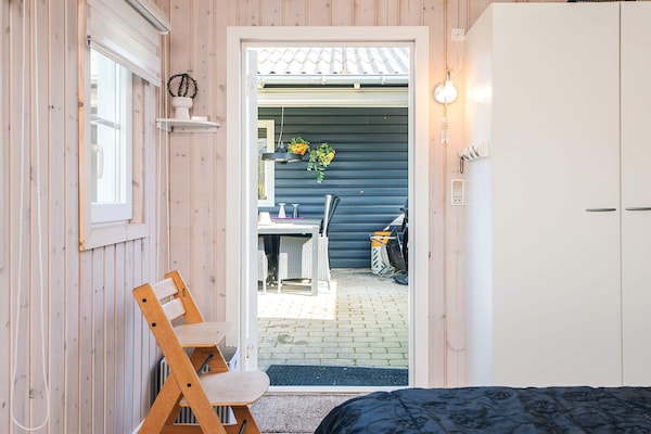 Foto van Huis met houtkachel en aanbouw - Vakantiehuis in Hemmet - Indoor