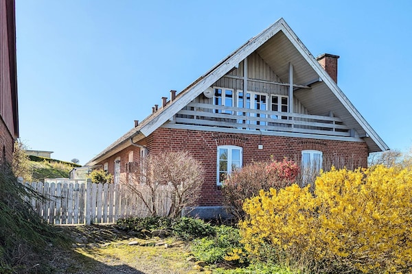 Foto van 6 Personen vakantie huis in Løgstrup - Vakantiehuis in Løgstrup - Outdoor