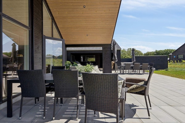 Foto van 5 sterren vakantie huis in Højby - Vakantiehuis in Højby - Outdoor