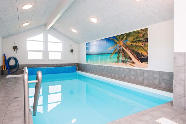 Foto van 5 sterren vakantie huis in Hadsund - Vakantiehuis in Hadsund - Pool