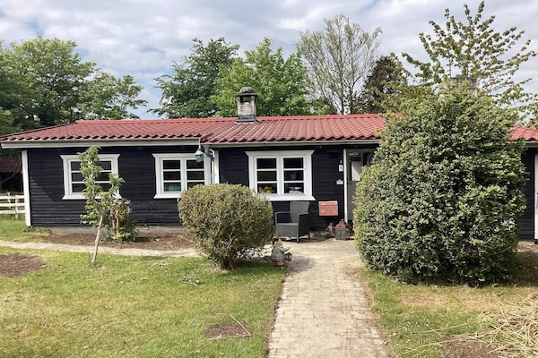 Foto van 6 Personen vakantie huis in Væggerløse - Vakantiehuis in Væggerløse - Outdoor