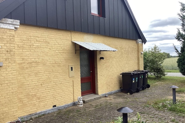 Foto van 6 Personen vakantie huis in Bandholm - Vakantiehuis in Bandholm - Outdoor