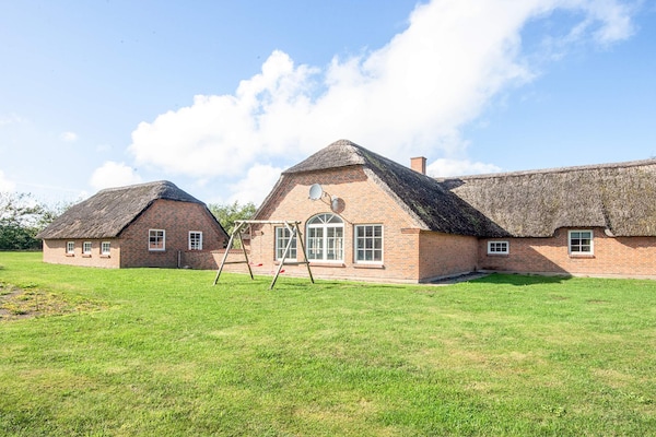 Foto van 4 sterren vakantie huis in Ulfborg - Vakantiehuis in Ulfborg - Outdoor