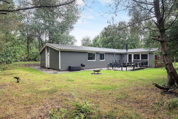 Foto van Ruim vakantiehuis aan de Limfjorden - Vakantiehuis in Øster Assels - Outdoor
